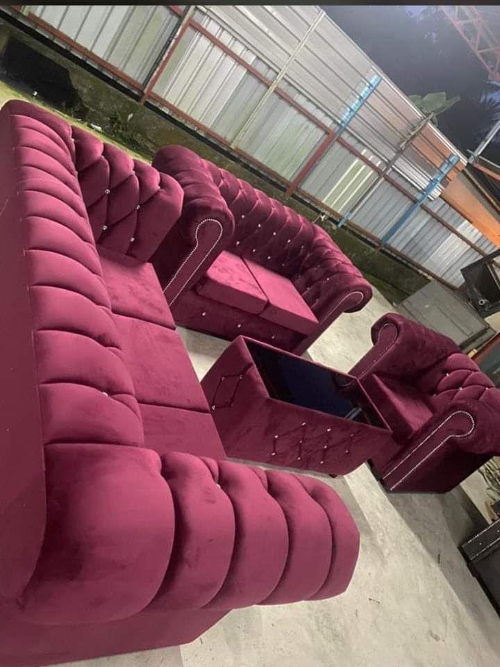 Chester Seat